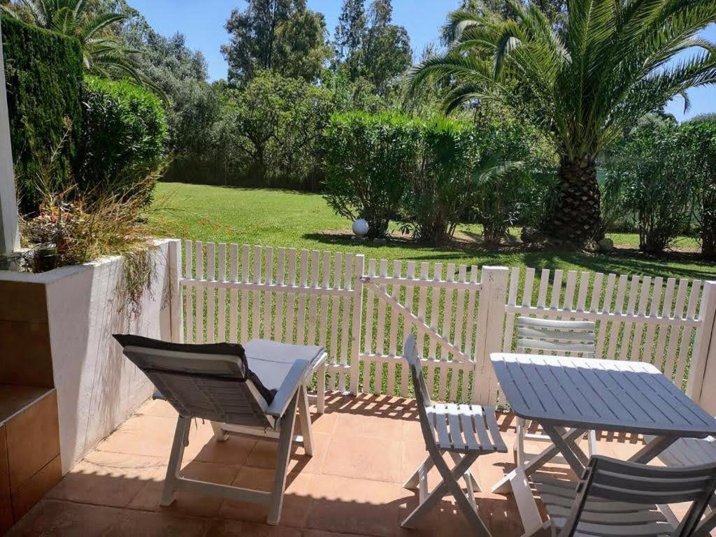 Puerto Banus Apartment Near Beachfront, Sunny Terrace, Pool, Tennis Court, Parking And Movies Projector Марбелья Екстер'єр фото